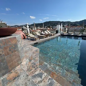 Western Riviera Канны